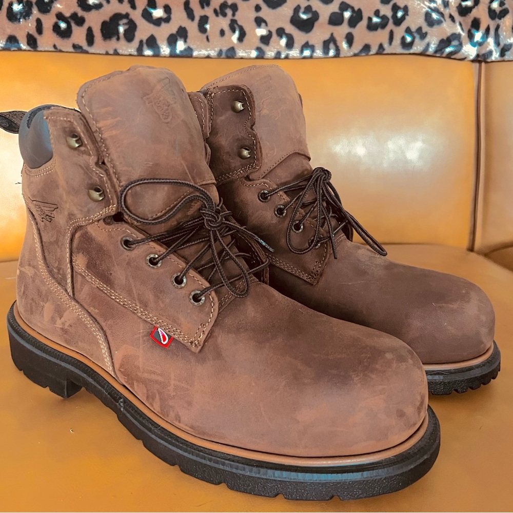 Men’s Red Wing Dynaforce 6-inch waterproof steel toe safety boot - Size 12 🥾